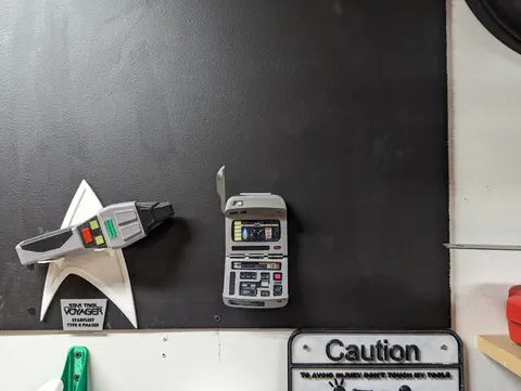 Star_Trek_Voyager_TriCorder album cover